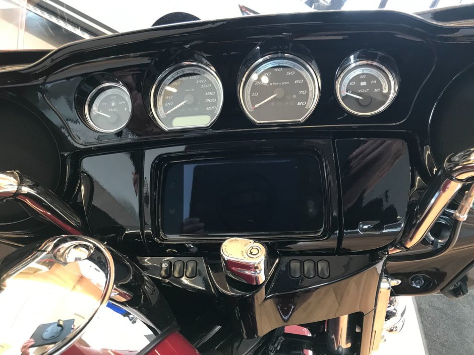 2020 HARLEY DAVIDSON ULTRA LIMITED