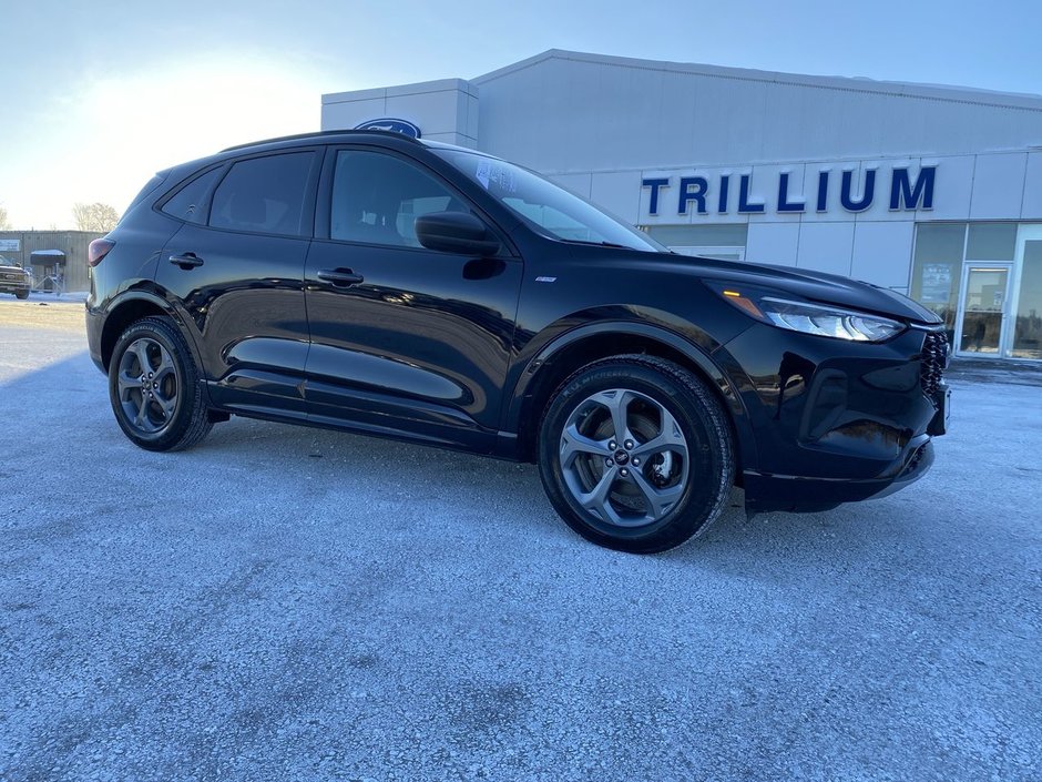 2024 Ford Escape ST-Line in Alliston, Ontario