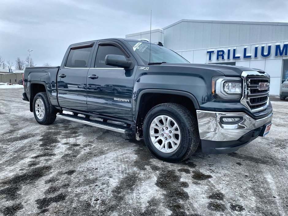 2017 GMC Sierra 1500 SLE in Alliston, Ontario
