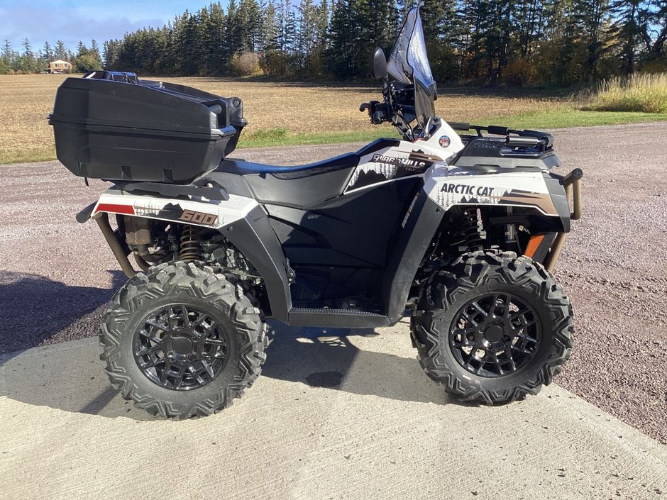 2024 Arctic Cat BLACKHILL EDITION 600