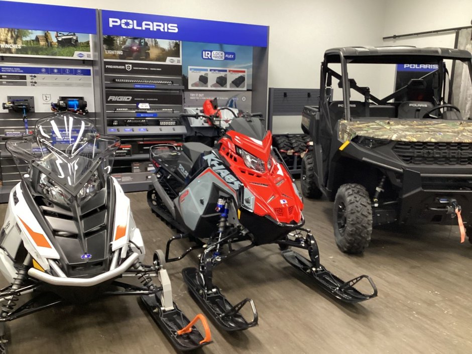 2025 Polaris 850 RMK KHAOS 155