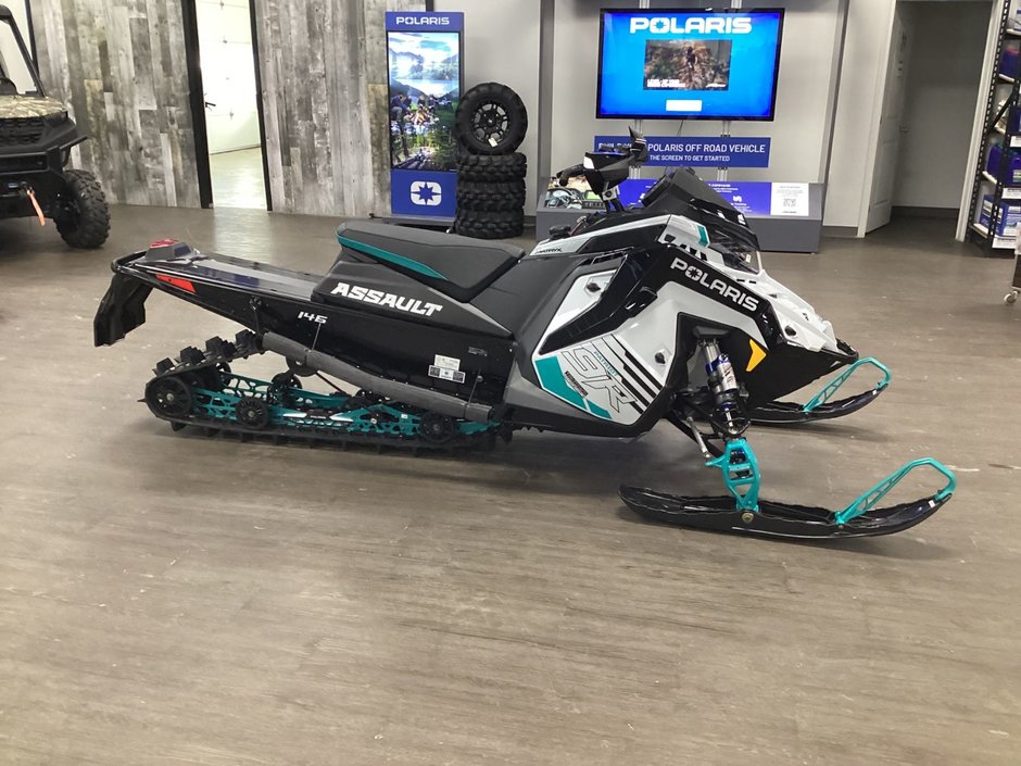 Polaris 9R SWITHBACK ASSAULT  2025