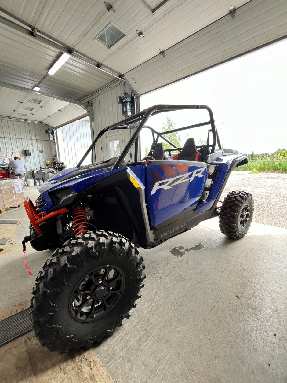 Polaris RZR XP 1000 Ultimate  2025