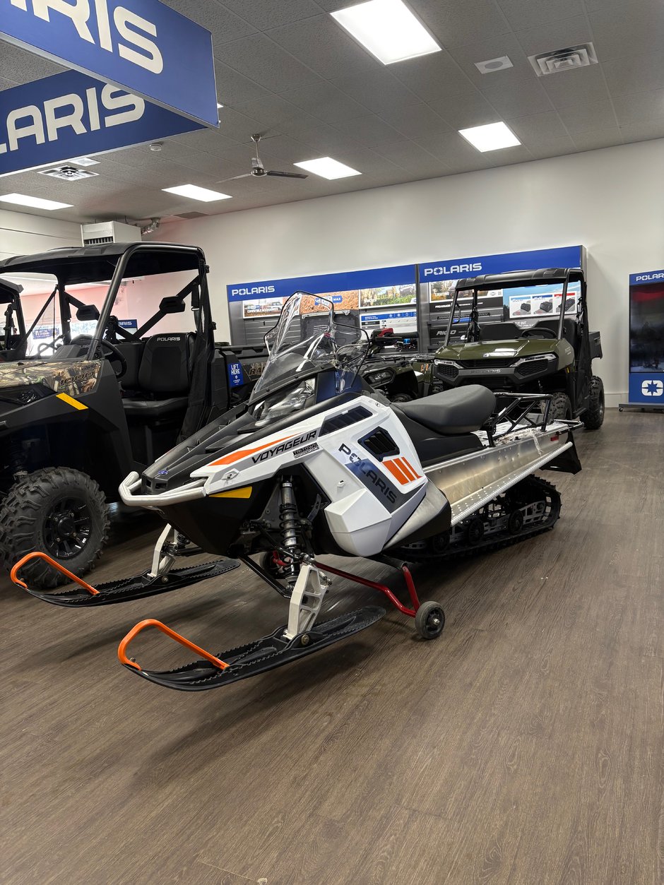 Polaris VOYAGEUR 550 144  2024