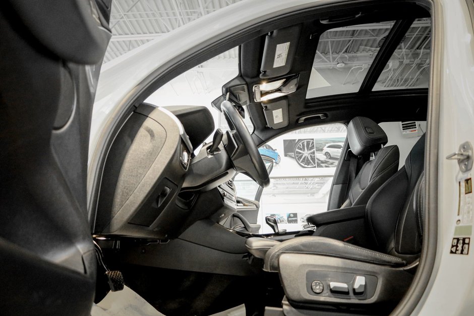 2022 BMW X3 xDrive30i-9