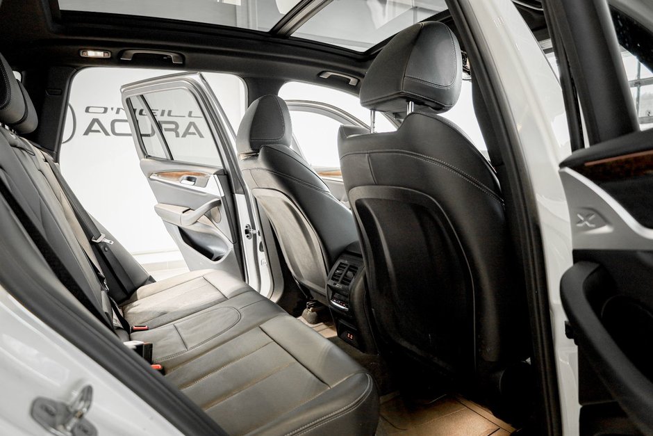 2022 BMW X3 xDrive30i-14