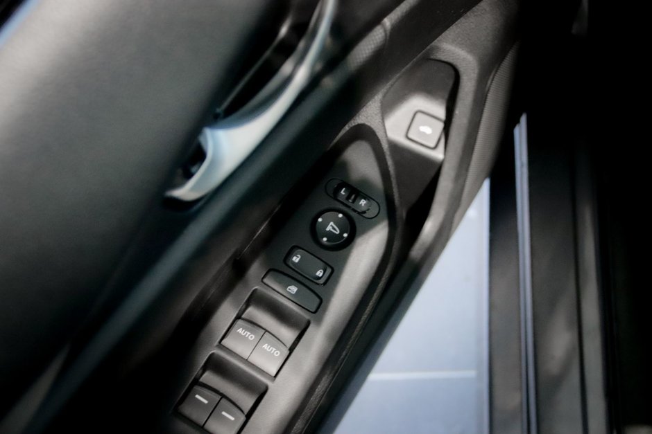 2021 Honda Civic Sedan LX-9