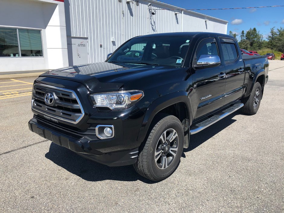 Tusket Toyota in Yarmouth | 2016 Toyota Tacoma Limited | #20310B