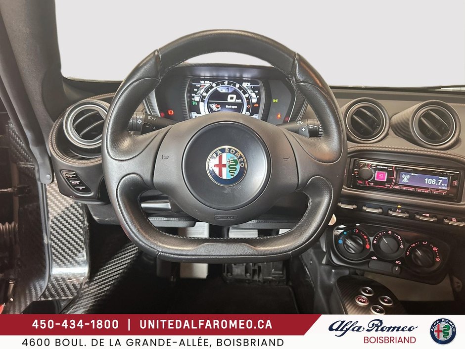 Alfa Romeo 4C Coupe 4C COUPE TRES BAS MILLAGE,CARBON , 2016-11