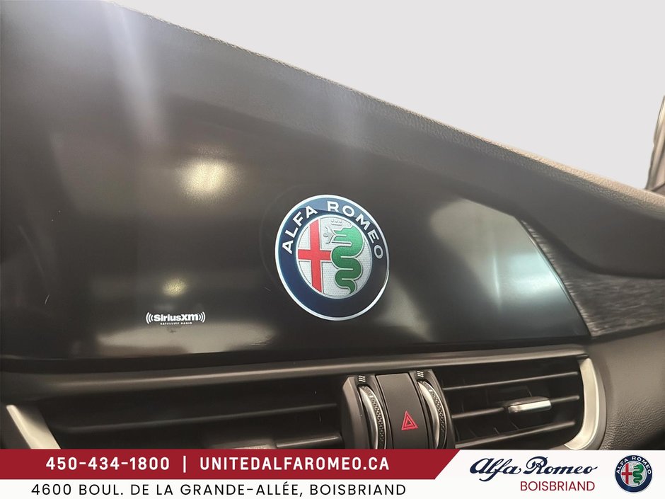 2022 Alfa Romeo GIULIA TOIT PANO CUIR BAS MILLAGE-19