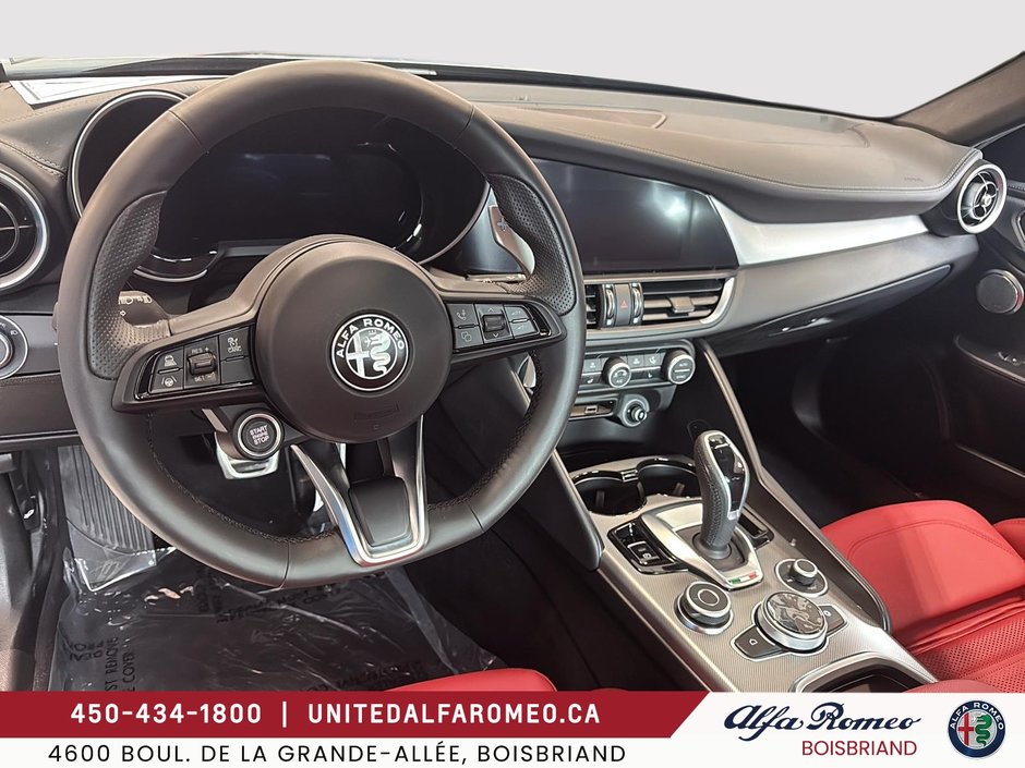 2025 Alfa Romeo GIULIA Giulia-12