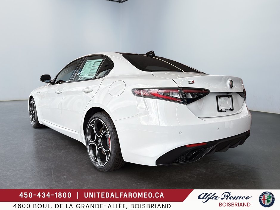 2026 Alfa Romeo Giulia Veloce-3