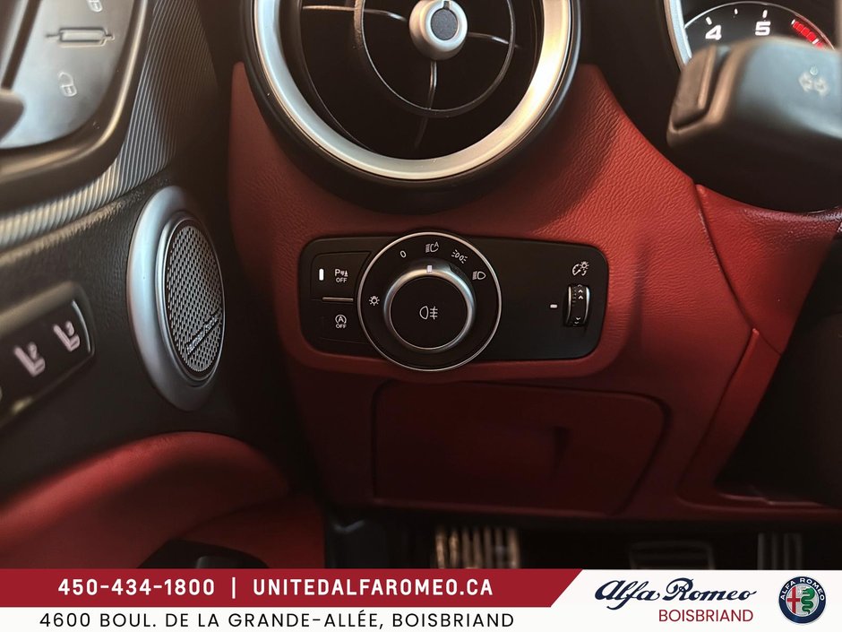 Alfa Romeo Stelvio Ti Sport,TRES PROPRE,NAVI PANO,FULL 2021-27