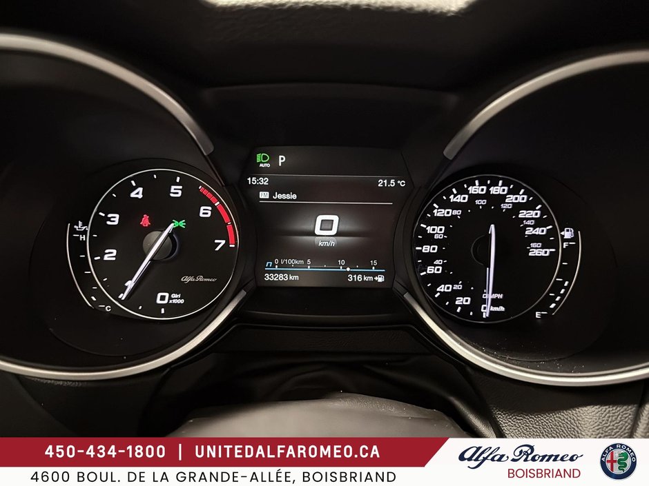 Alfa Romeo Stelvio Sprint AWD, Cuir, Toit, Navi 2022-18