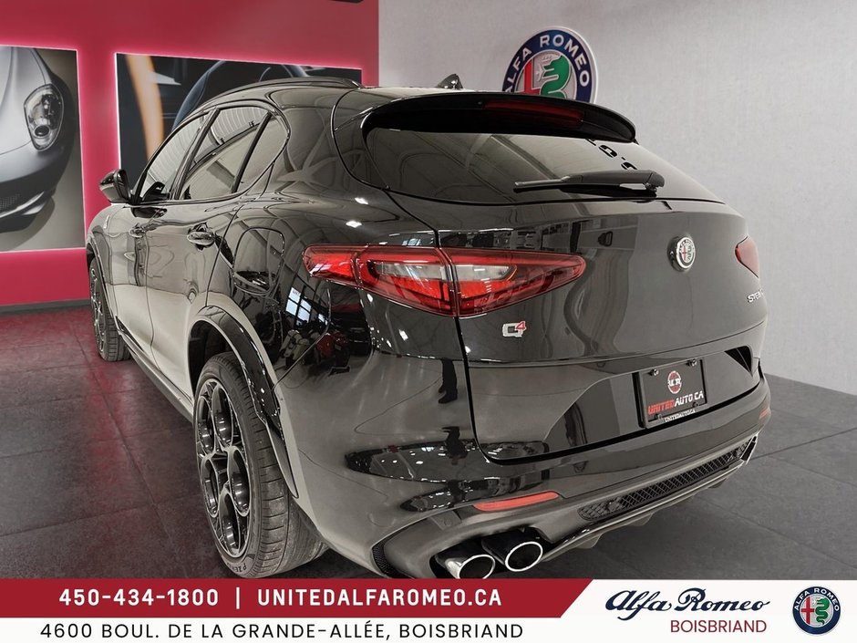 Alfa Romeo Stelvio Quadrifoglio AWD 2022-3