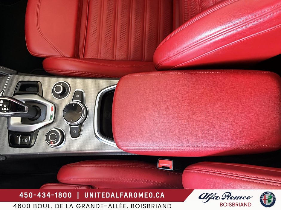 2023 Alfa Romeo Stelvio Veloce,PANO,NAVI,FULL,BAS MILLAGE-23