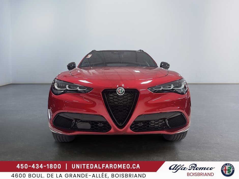 2025 Alfa Romeo Stelvio Intensa-1