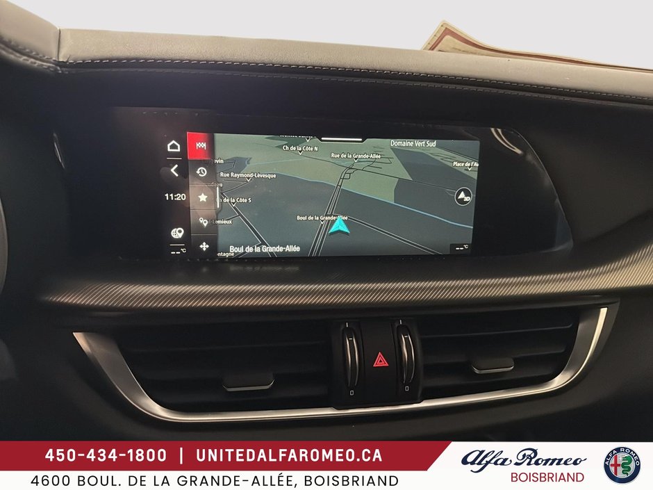 2025 Alfa Romeo Stelvio-34