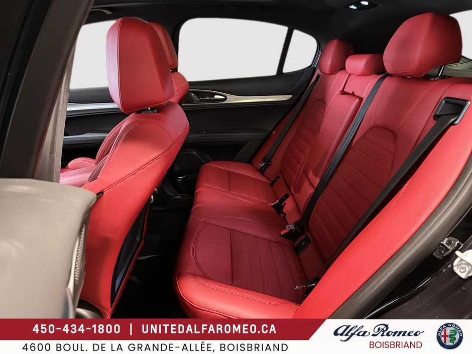 2025 Alfa Romeo Stelvio-9