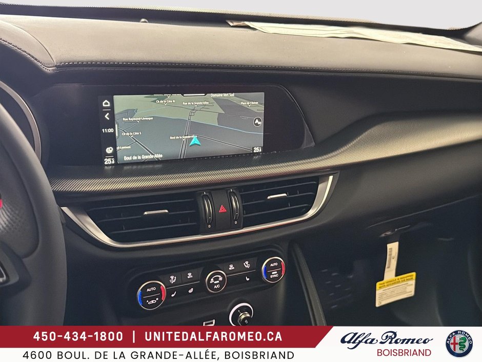 2025 Alfa Romeo Stelvio-16