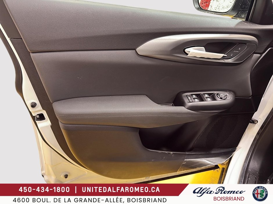 Alfa Romeo Tonale PHEV SPRINT 2024-8