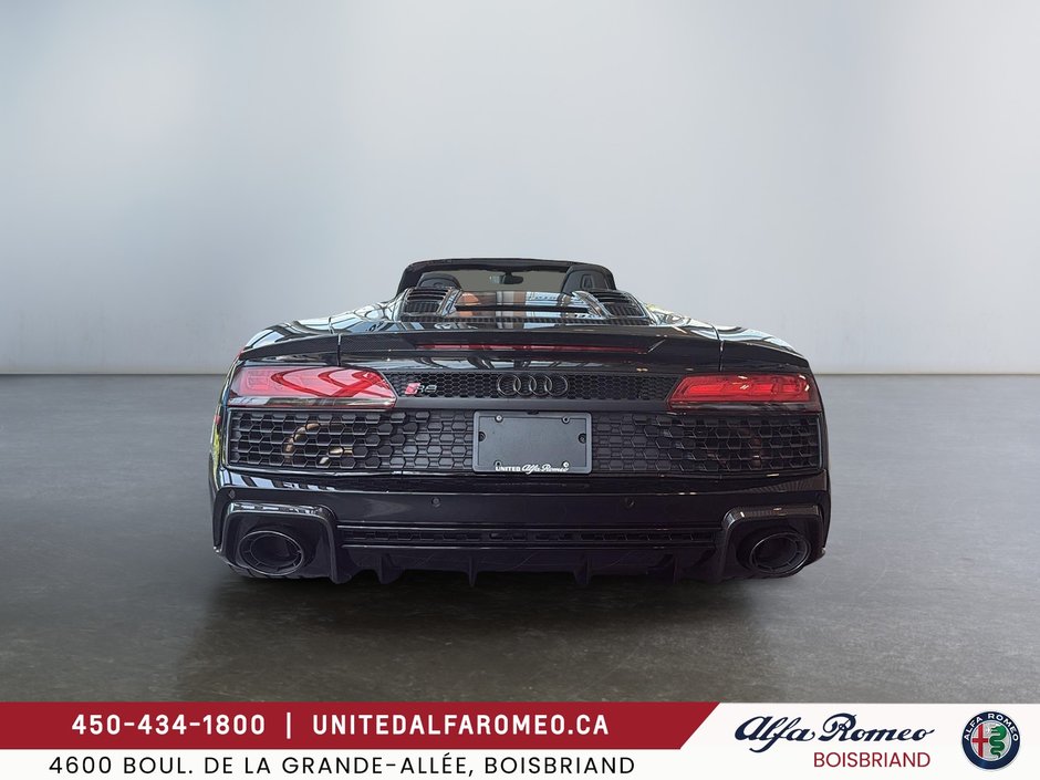 Audi R8 Spyder V10 performance CABRIO 2023-4