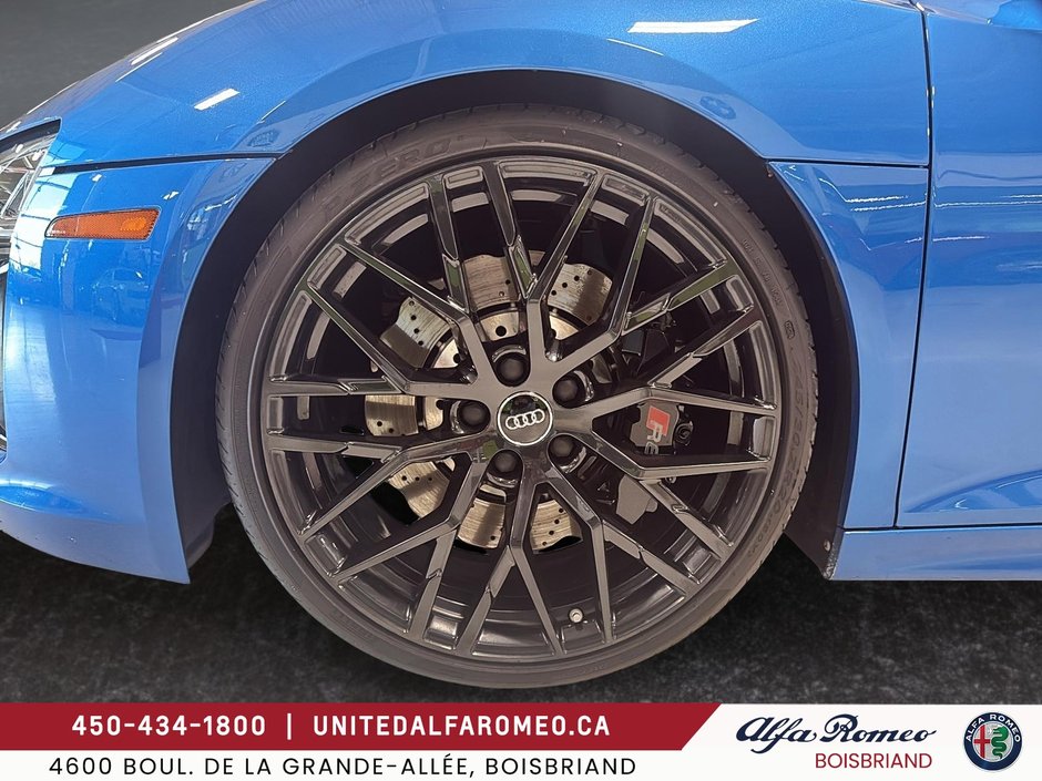 2017 Audi R8 V10,CONVERTIBLE,BAS KILO-8