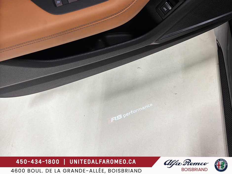 2024 Audi RS 6 Avant PERFORMANCE,CARBON PKG,OPTIC PKG-27