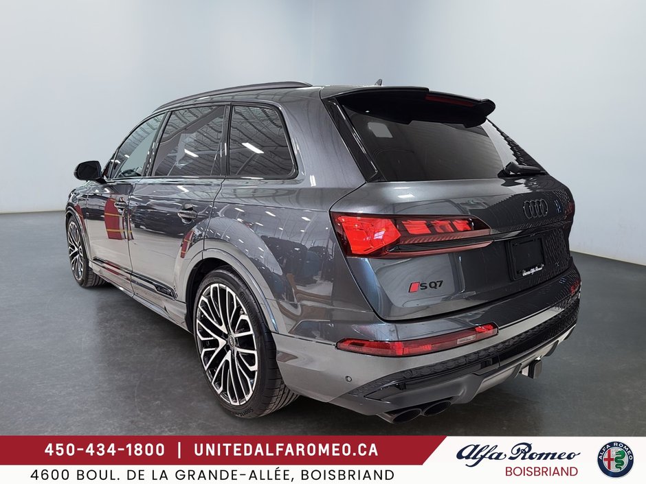 2025 Audi SQ7-3