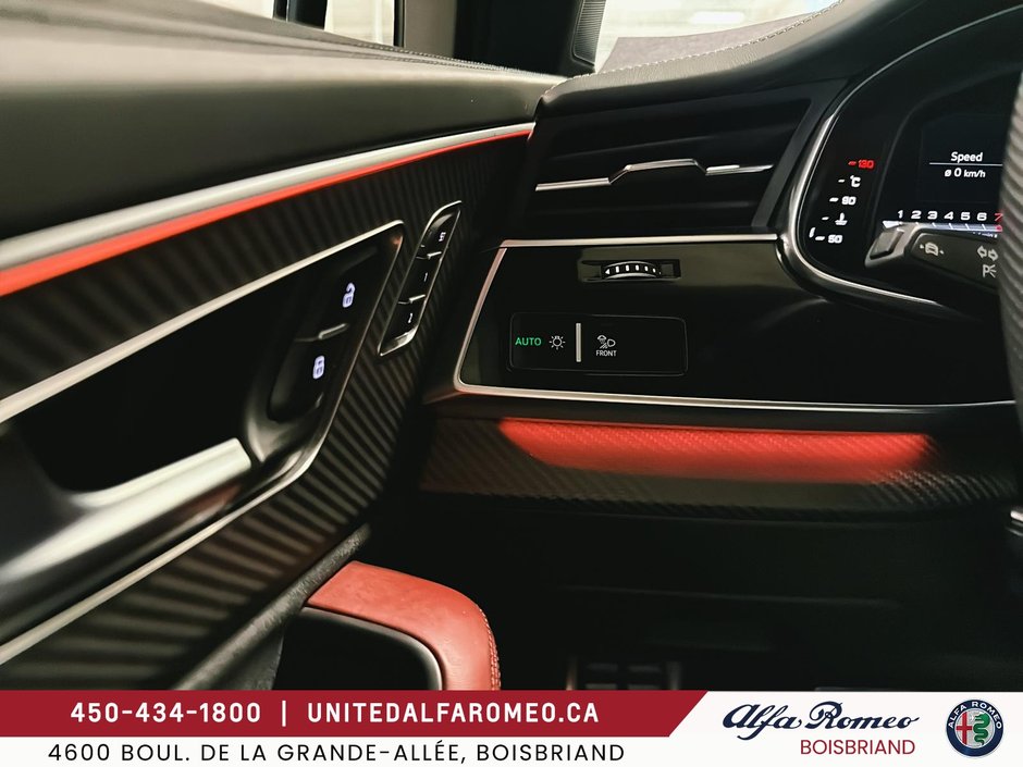 2025 Audi SQ7-24