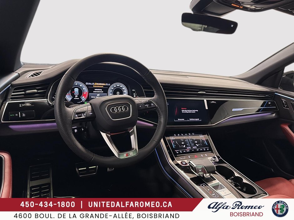 Audi SQ8 ,PNEUS 23P,SPORT EXAUST,INT ROUGE FULL 2025-10