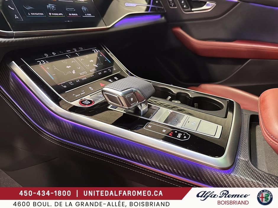 Audi SQ8 ,PNEUS 23P,SPORT EXAUST,INT ROUGE FULL 2025-25