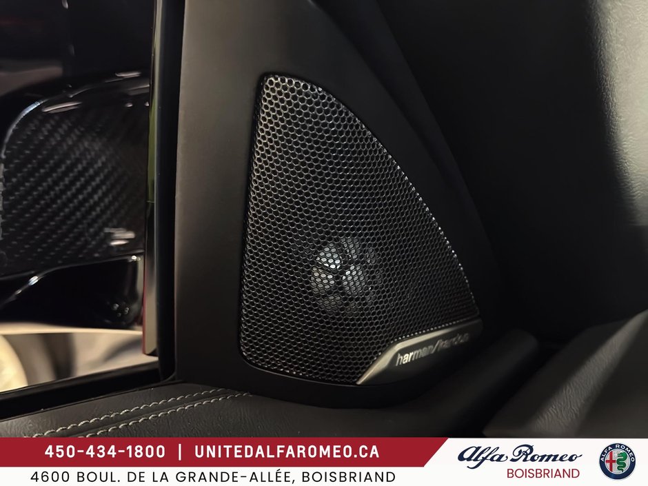 BMW M4 Competition xDrive 2025-26