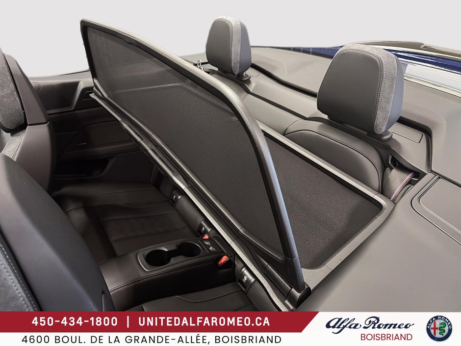 BMW M4 Competition xDrive 2025-9