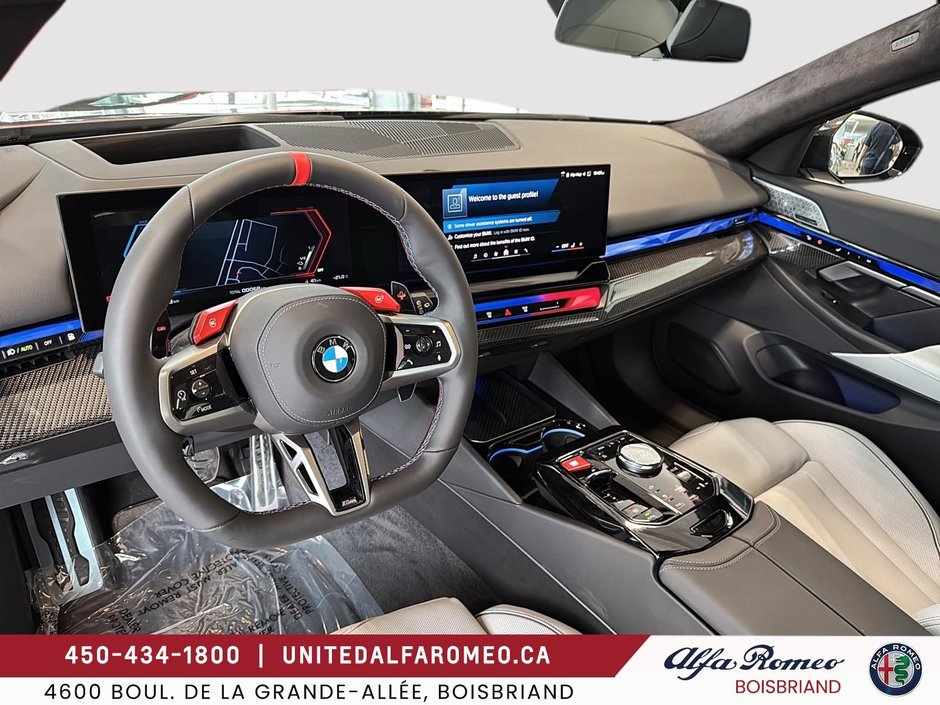 2025 BMW M5 HYBRID 717HP,M5 TOURING-10