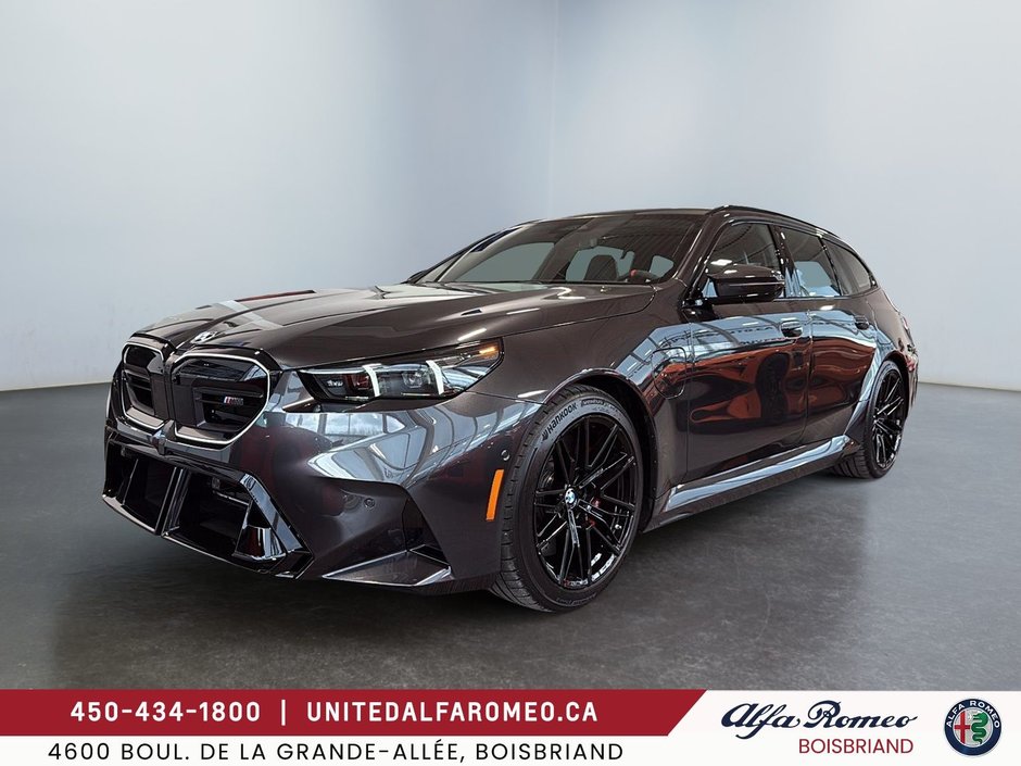 2025 BMW M5 HYBRID 717HP,M5 TOURING-0