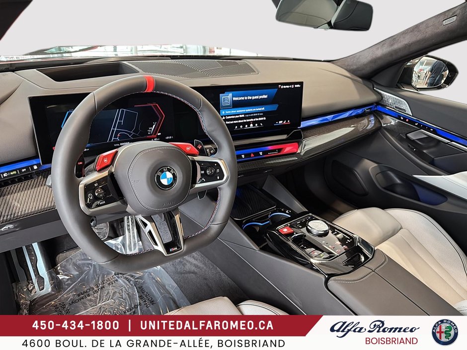 2025 BMW M5 TOURING 717HP HYBRID,TAXE LUXE PAYÉ-10