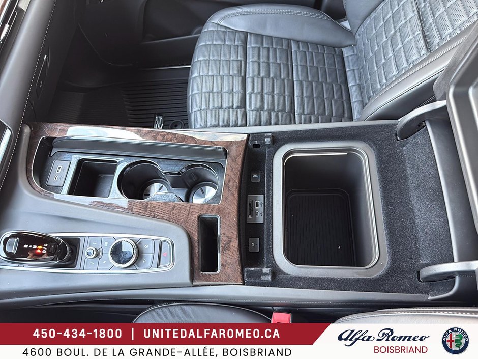 2022 Cadillac Escalade ESV PLATINUM-21