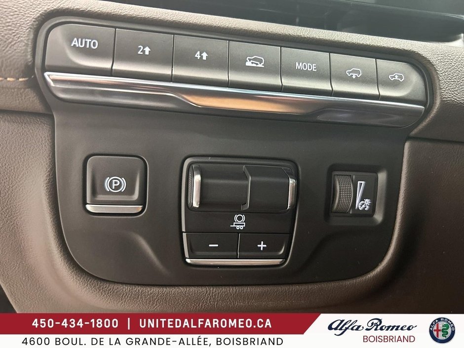 Cadillac Escalade SPORT,MARCHE PIEDS ELEC, TV,HUD ,AIR SUSP,HITCH 2023-19