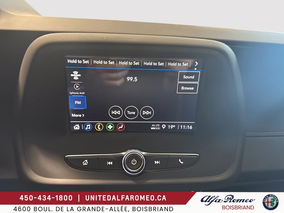 2023 Chevrolet Camaro LT1-17