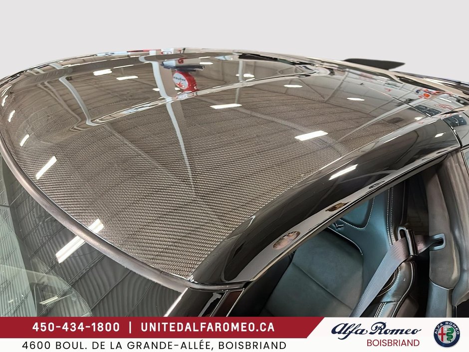 2015 Chevrolet Corvette 3LT,TOIT CARBON,Z51,BAS MILLAGE-26
