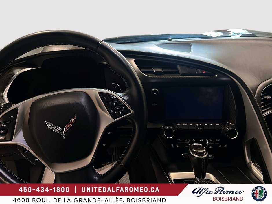 2015 Chevrolet Corvette 3LT,TOIT CARBON,Z51,BAS MILLAGE-9
