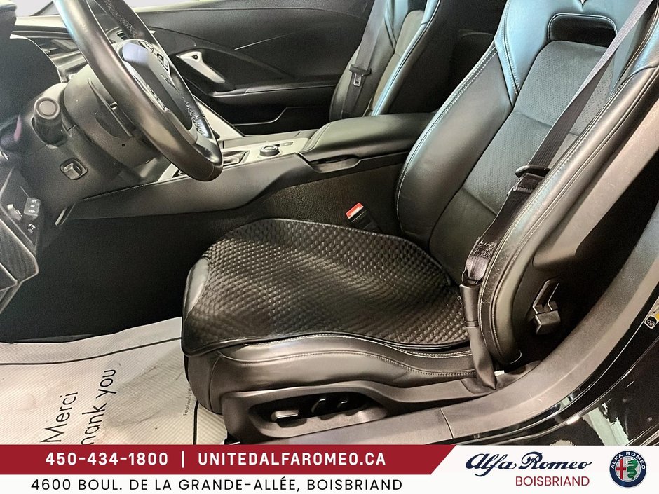 2015 Chevrolet Corvette 3LT,TOIT CARBON,Z51,BAS MILLAGE-7