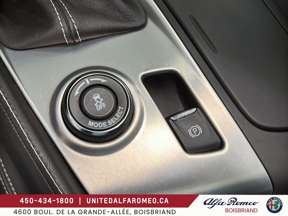 Chevrolet Corvette STINGRAY,TARGA,BAS MILLAGE COMME NEUVE 2019-22
