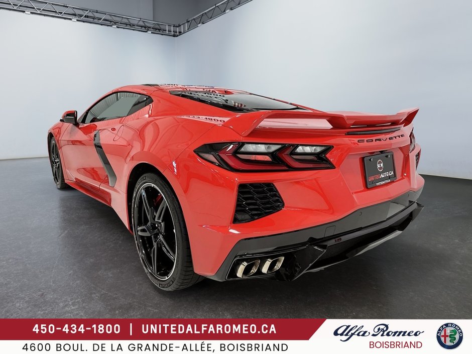 Chevrolet Corvette STINGRAY,3LT, TOIT CARBON,BAS MILLAGE 2020-4
