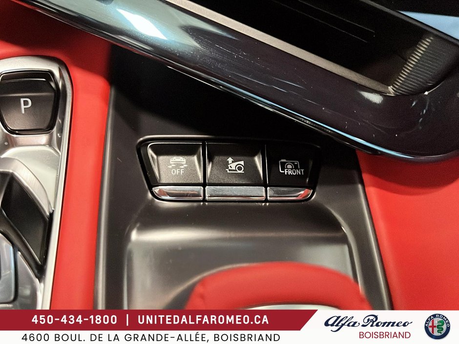 2025 Chevrolet Corvette 3LT CONV,Z71,FULL BAS MILLAGE LOCATION DISPO-23
