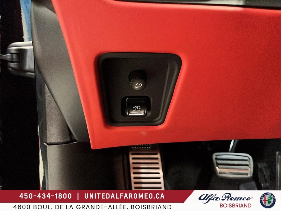2025 Chevrolet Corvette 3LT CONV,Z71,FULL BAS MILLAGE LOCATION DISPO-19