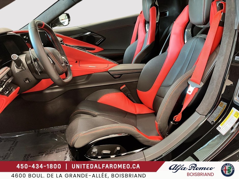 2025 Chevrolet Corvette 3LT CONV,Z71,FULL BAS MILLAGE LOCATION DISPO-9