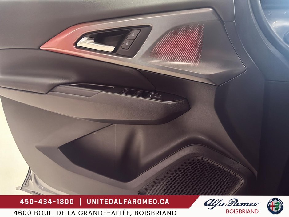 Chevrolet Equinox EV EV,RS BAS MILLAGE 2025-12