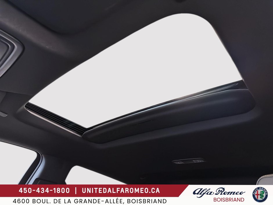 2025 Chevrolet Silverado 1500 ZR2,6.2L,CREWCAB,TOIT,NAVI,BAS MILLAGE-29